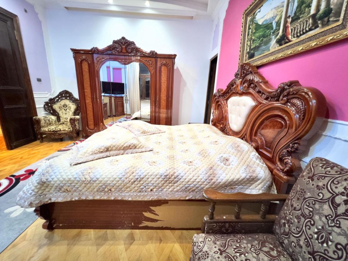 Hotel Royal Кутаїсі Екстер'єр фото