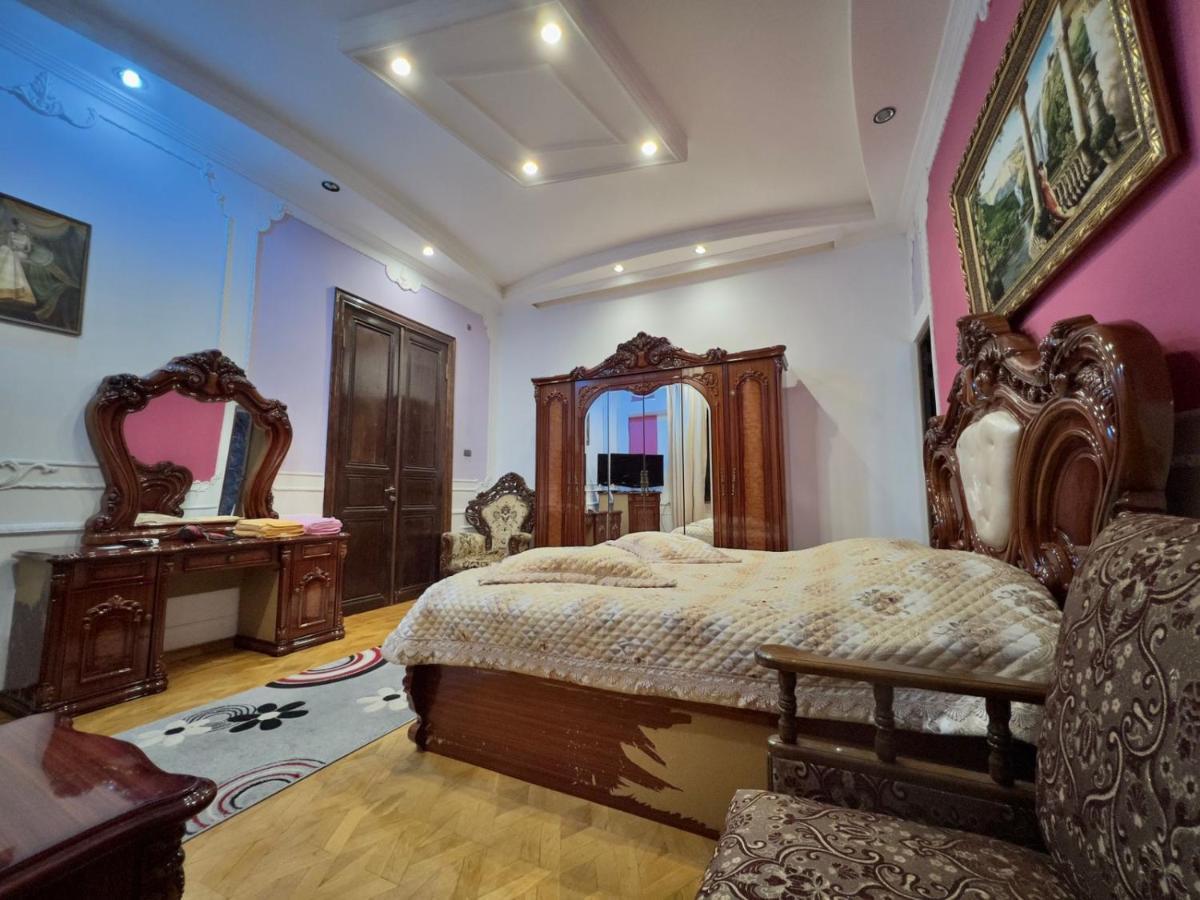 Hotel Royal Кутаїсі Екстер'єр фото