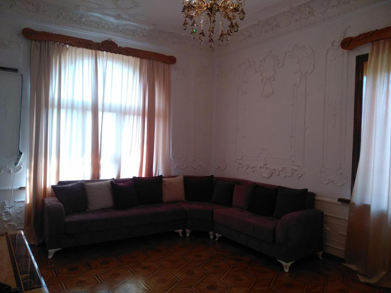 Hotel Royal Кутаїсі Екстер'єр фото
